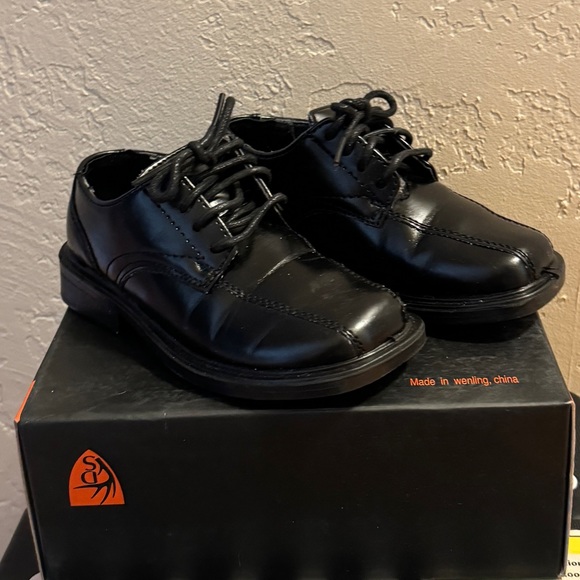 Deer Stags Gabe toddler dress shoe size 8.5 in black - Picture 4 of 5